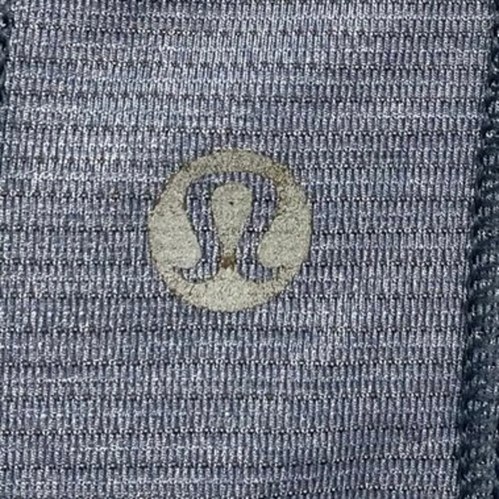 Lululemon Women's Blue Sleeveless Activewear Fitness Workout Gym Tank Top Size 4 - Image 3