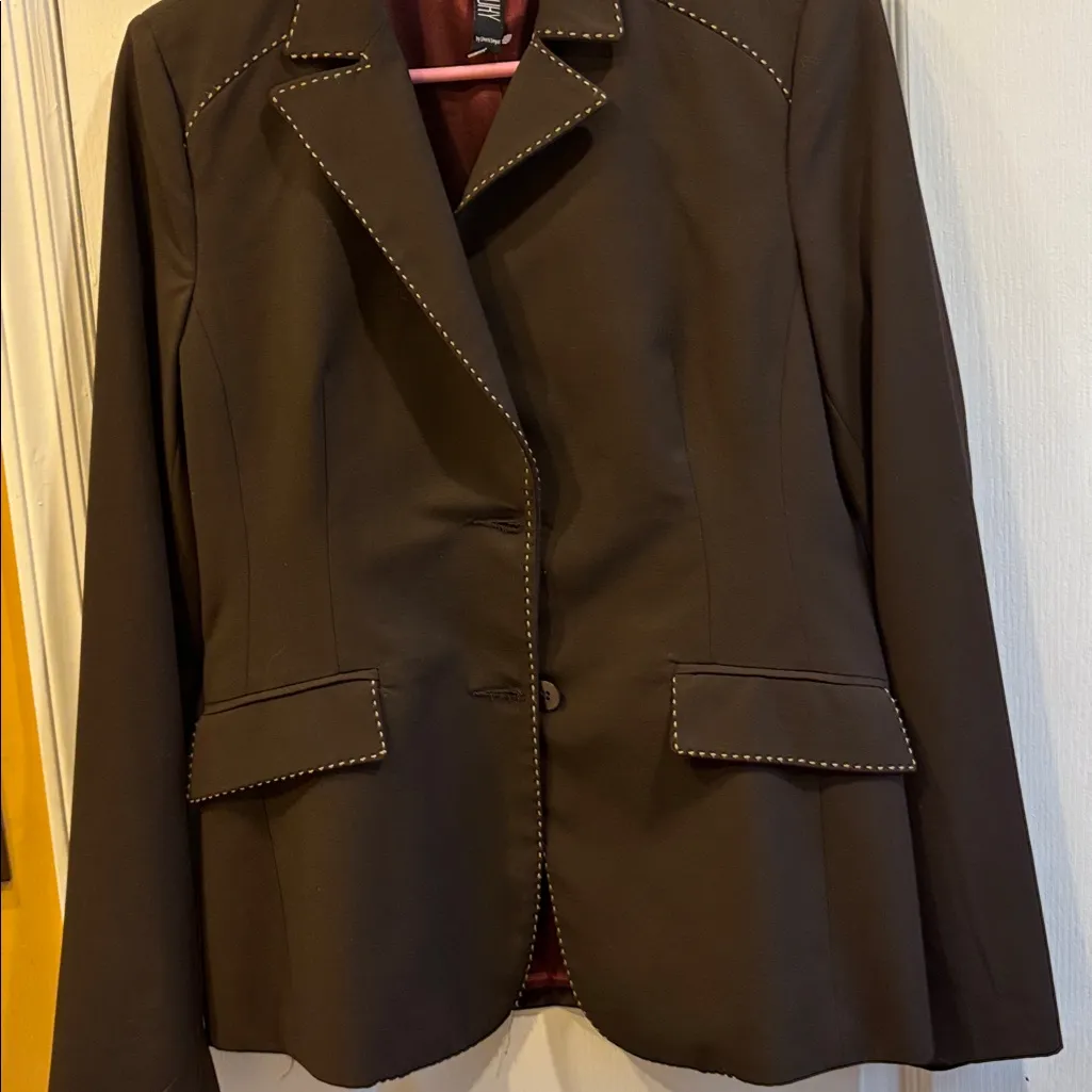 LAUNDRY BY SHELLI SEGAL BROWN JACKET TAN PIPING AROUND SEAMS/POCKETS/NECKLINE - Image 3