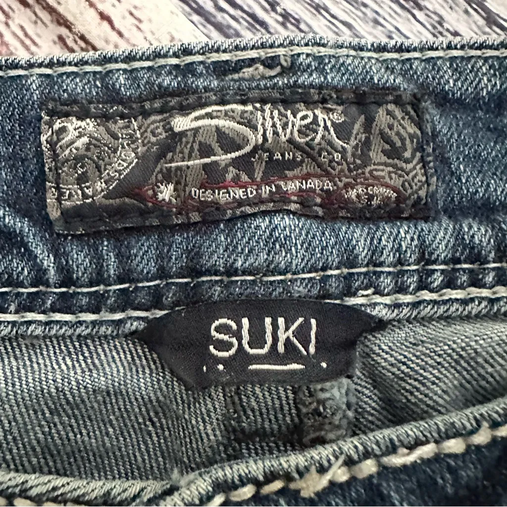 Vintage Y2K Silver Denim “Suki” Low Rise Flare Jeans - Image 5