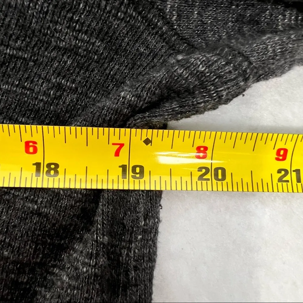 We The Free FREE PEOPLE  Sz M Split Back Turtleneck Top Dark Gray Thermal Tunic - Image 9