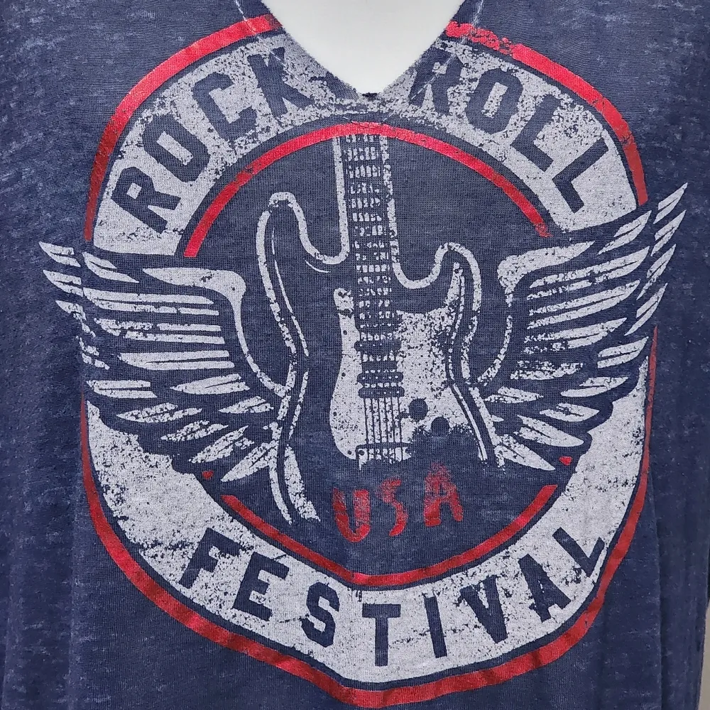 Rock & Republic Navy Festival Burnout Cutout Choker Short Sleeve Tee Size Large - Image 2