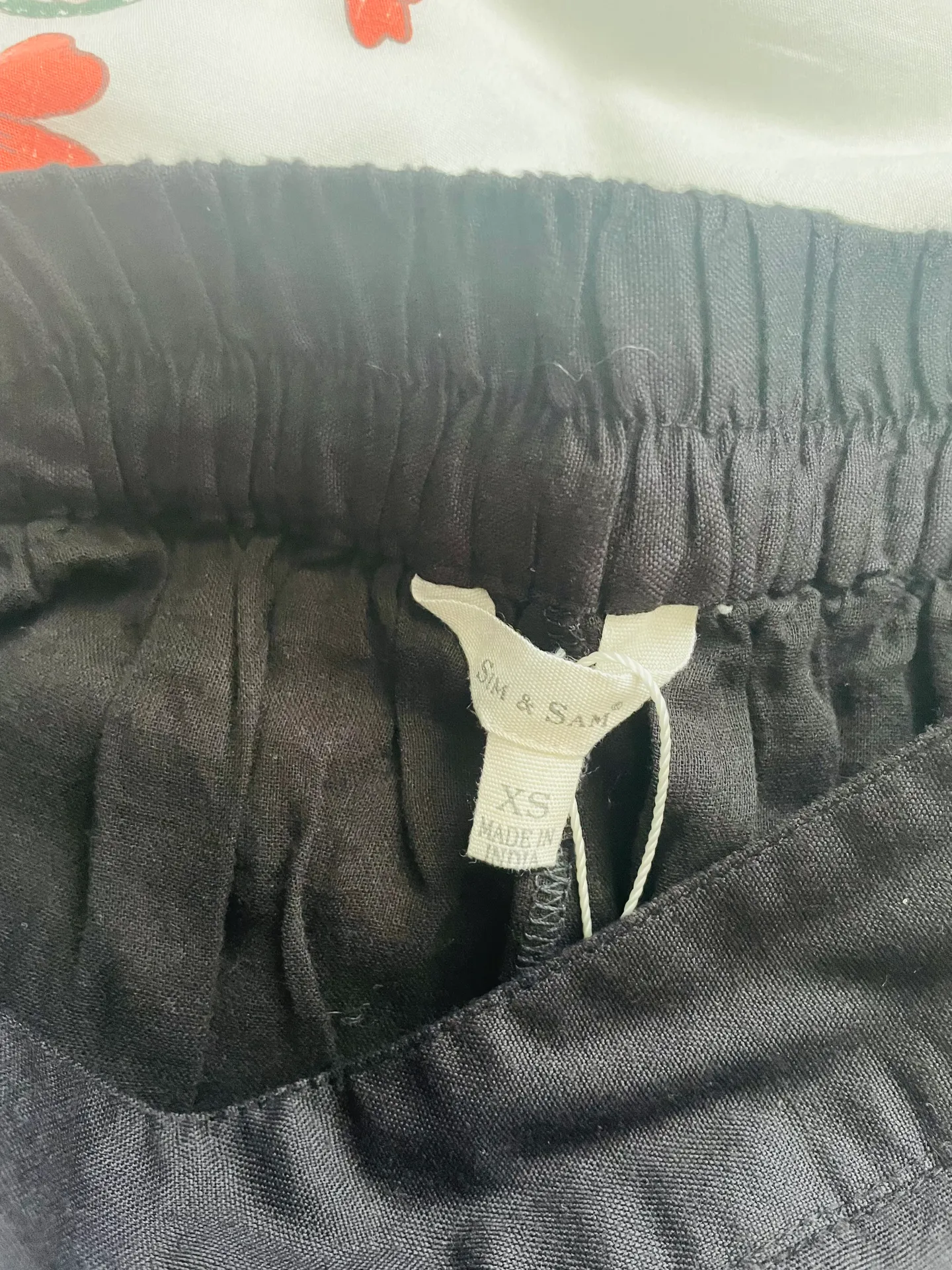 Sim & Sam Black Pleated Skirt - Image 3