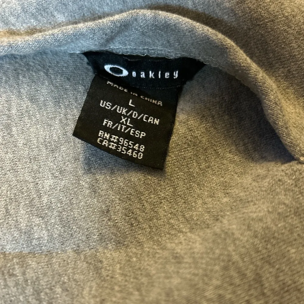 Vintage Oakley Hooded Full Zip Womens Size XL Reversible Jacket Coat Gray GUC - Image 2