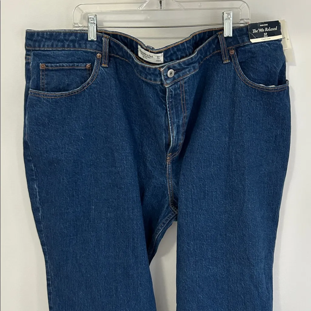 Abercrombie & Fitch Curve Love The 90’s High Rise Relaxed Jeans - Image 6