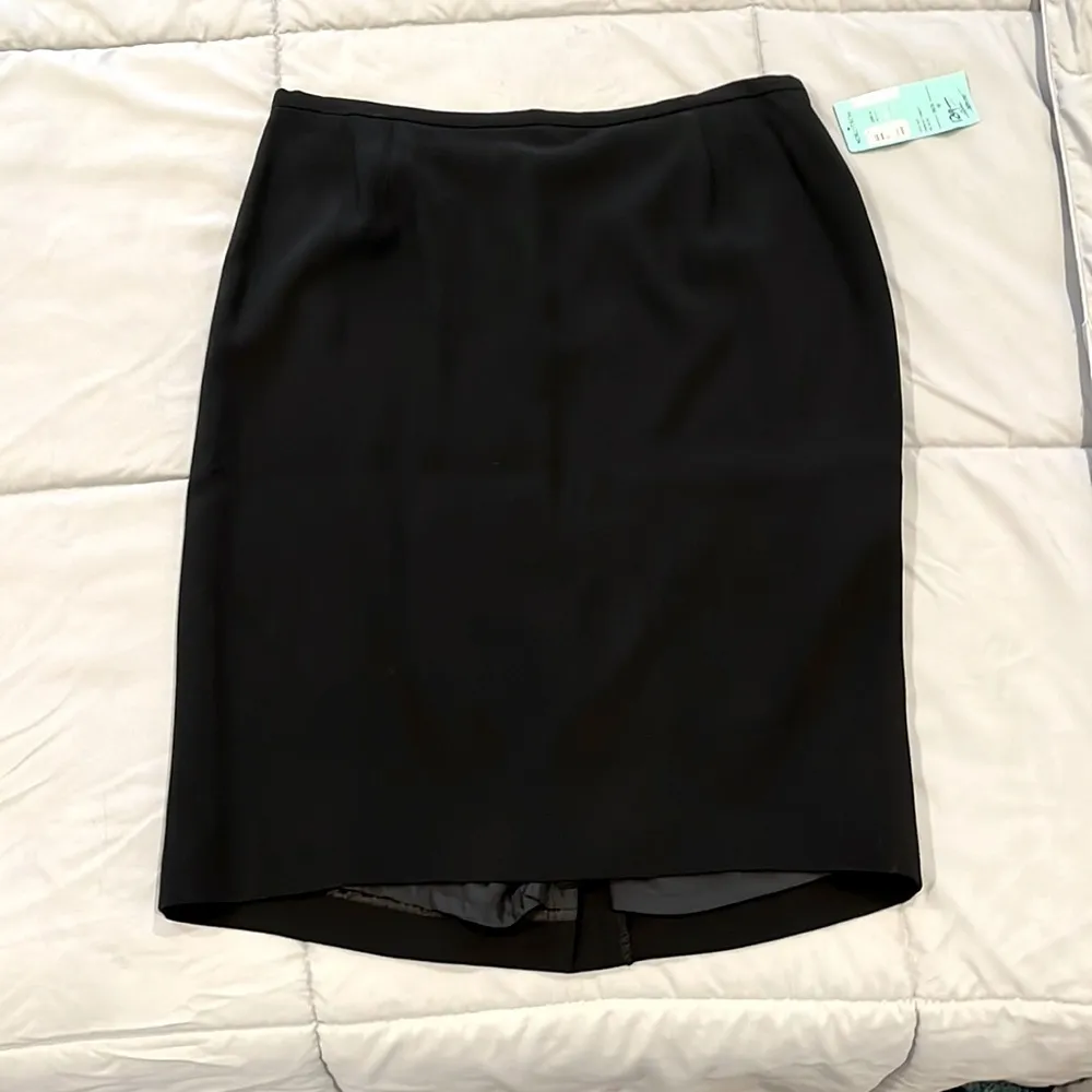 Armani Collezioni Italian Black Pencil Skirt Women’s Size 10 New with tags! - Image 3
