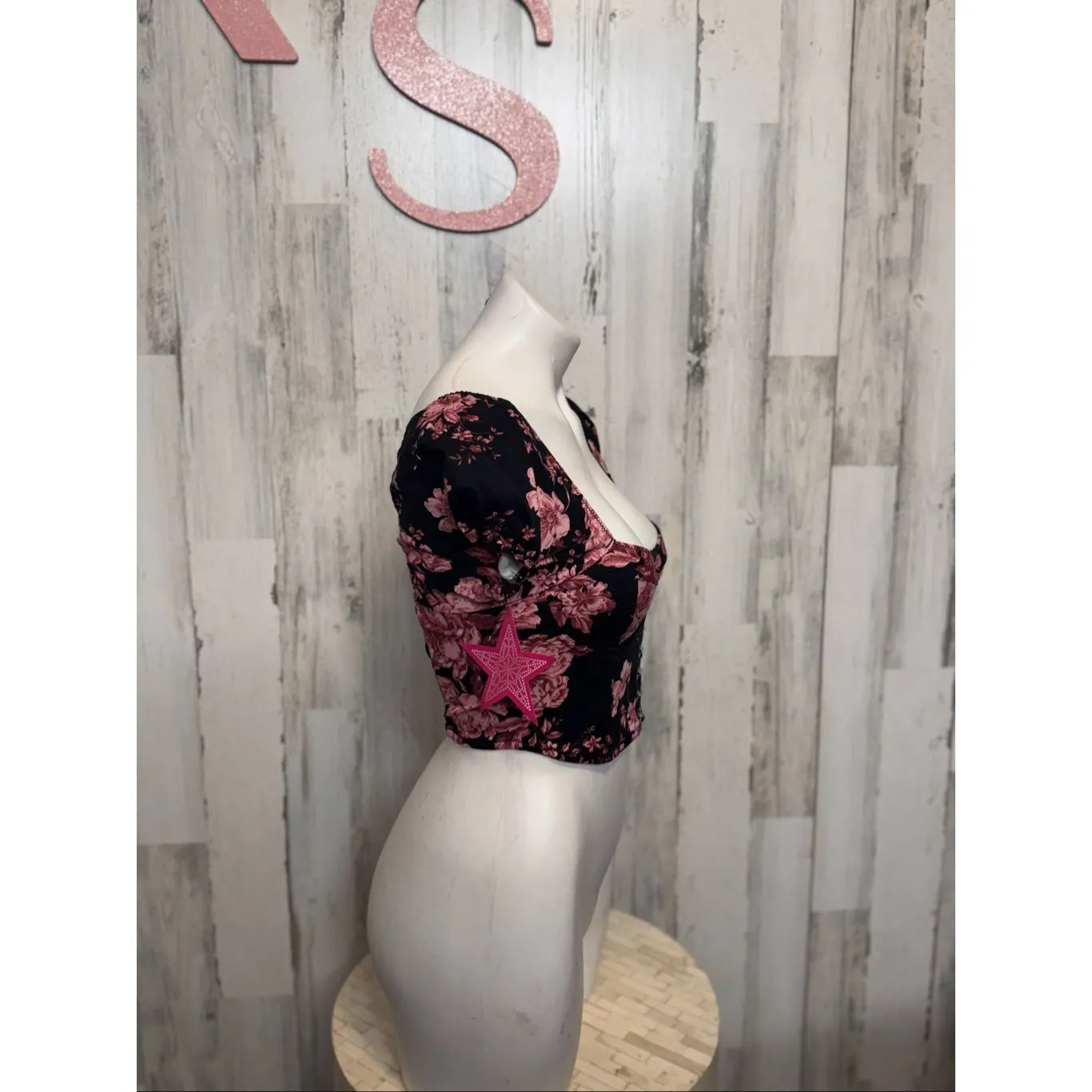 XS Black Pink Floral Corset Crop Top Puff Sleeve Hook-Front - Image 5