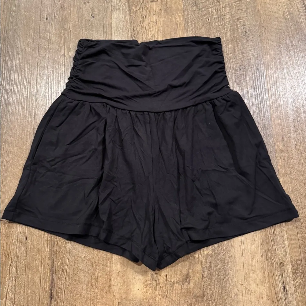 Athleta Flow With It Shorts Black XS - Image 3