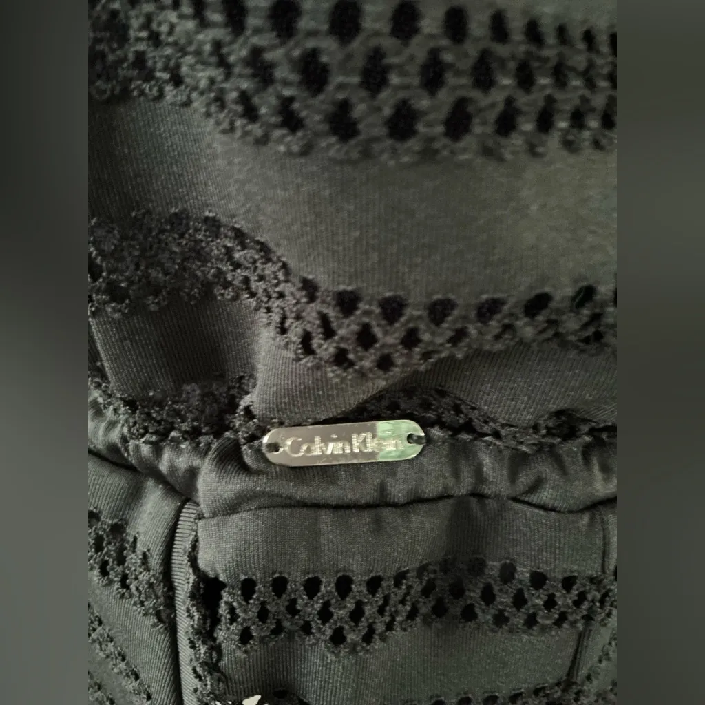 Calvin Klein cover up/ vacay dress🏖️😎 - Image 4