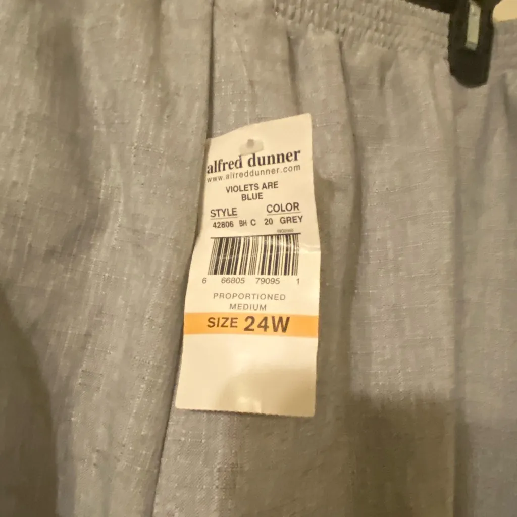 New NOS Alfred Dunner Gray Straight Leg Elastic Waistband Dress Slacks‎ Size 24W - Image 3