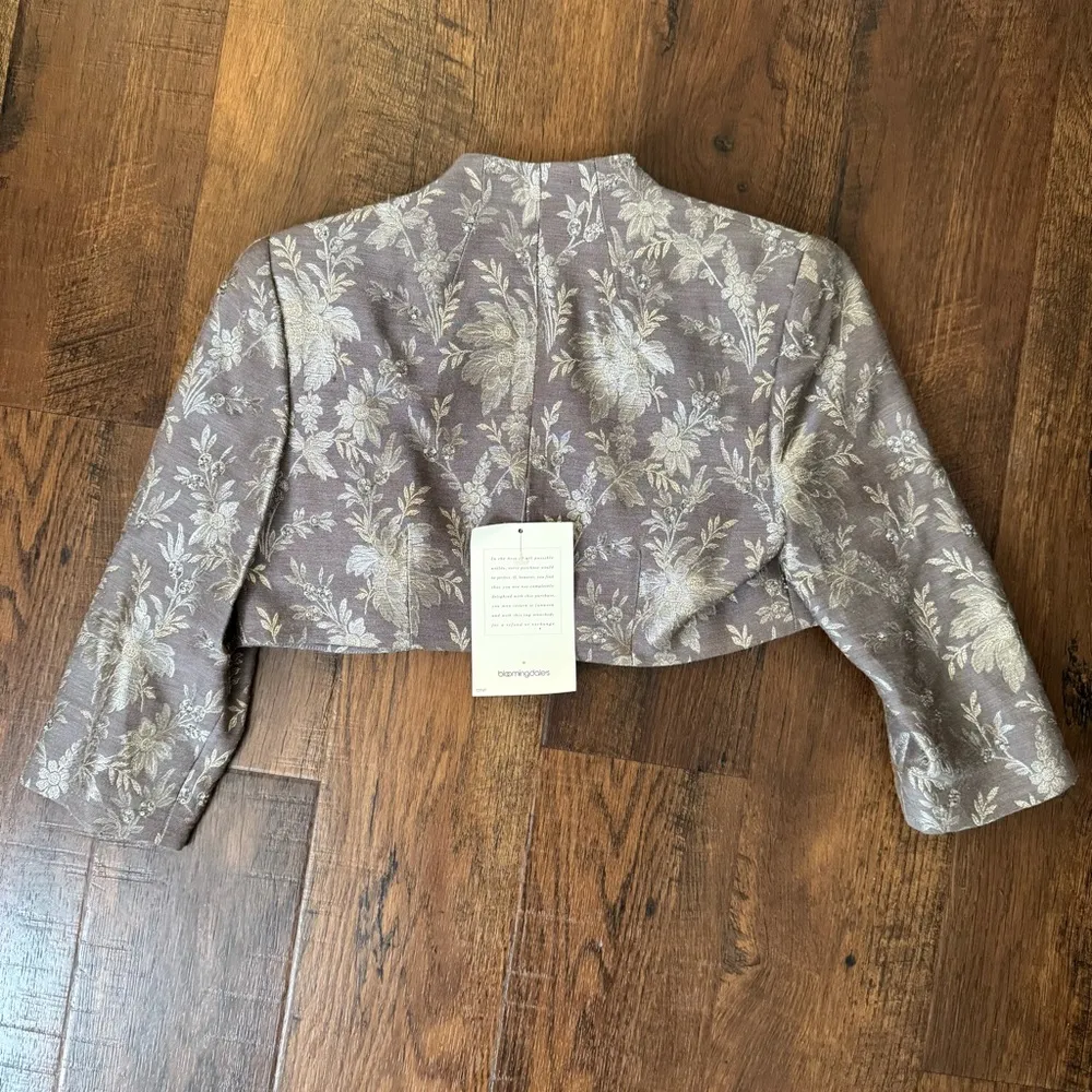 bolero, size 4, NWT - Image 3