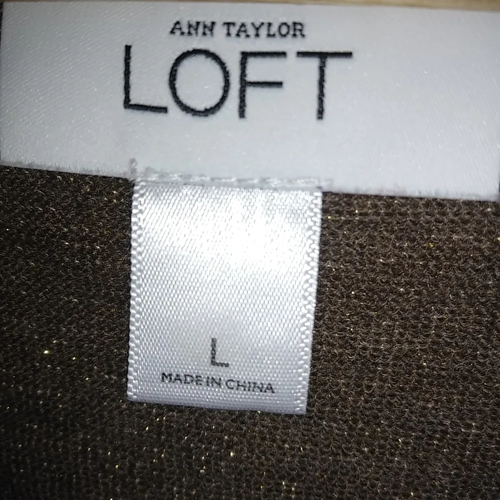 Loft L Golden Sparkle Cowl Neck Sleeveless Top - Image 4