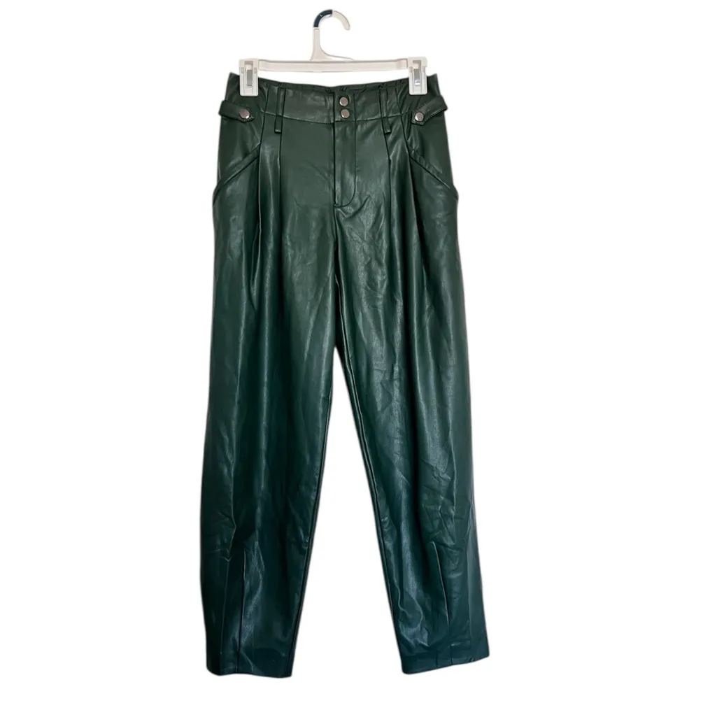 Anthropologie Maeve Women’s Green Faux Leather Taper Pleated‎ Pants Size 2 - Image 3