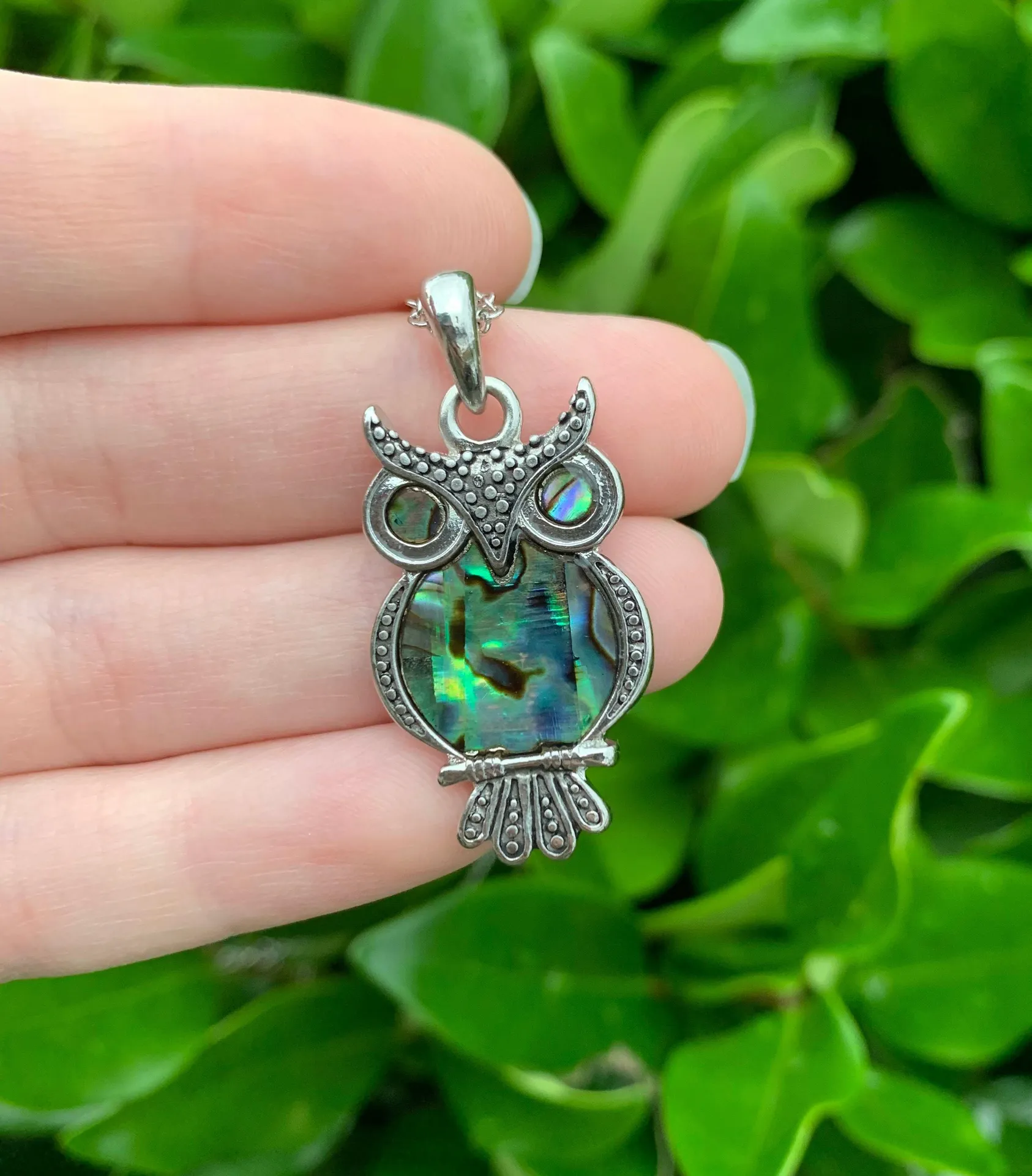 Vintage Silver Color Owl Necklace With Blue Marbled Detail - Image 4