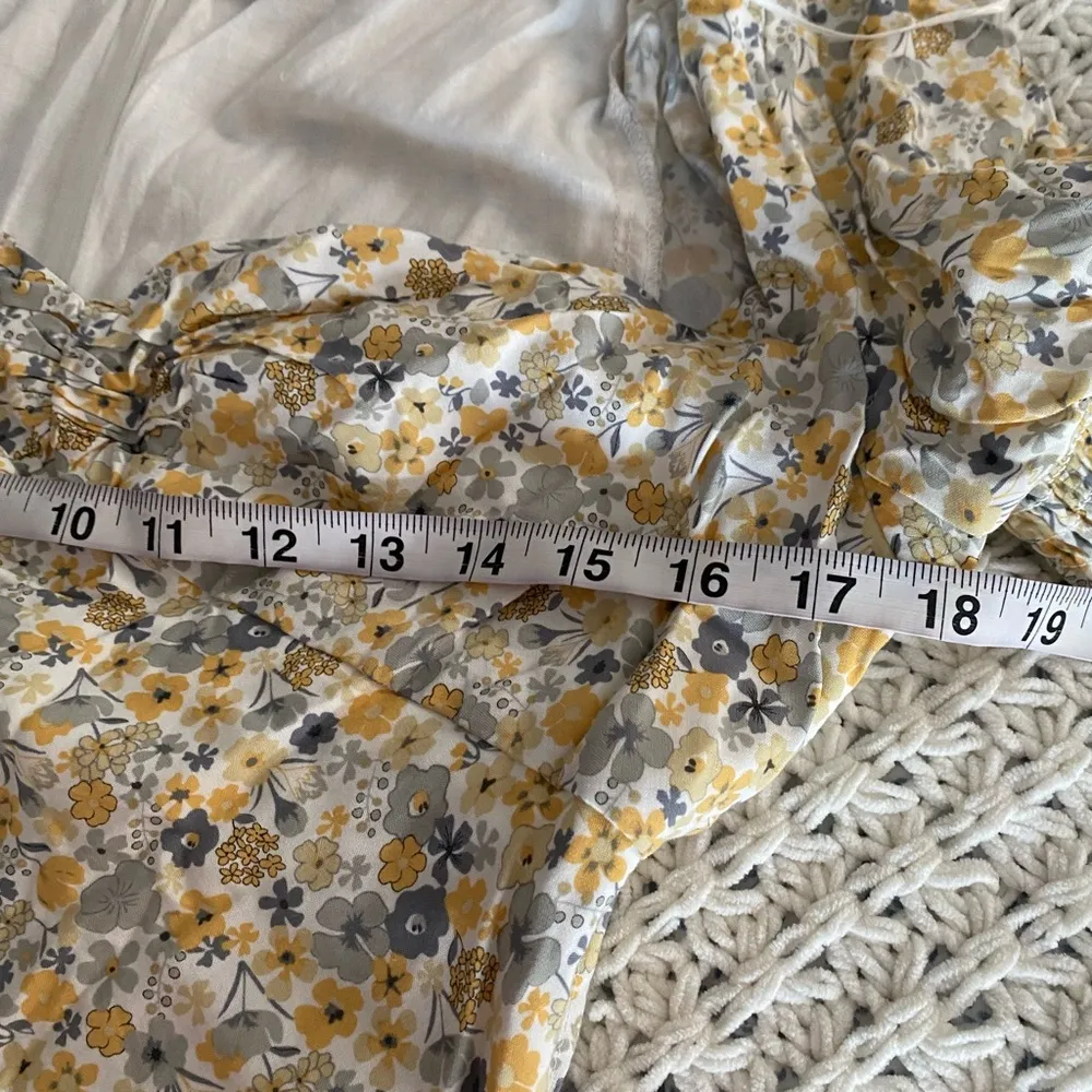 Bardot Floral Ruched Mini Dress | Yellow & Grey - Image 6