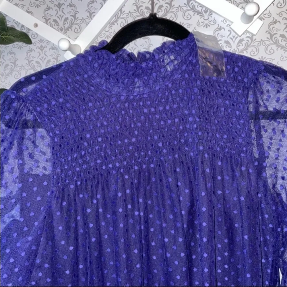 NWOT Kate & Mallory Women’s Lace Blue Blouse cuffed long sleeves Medium casual - Image 6