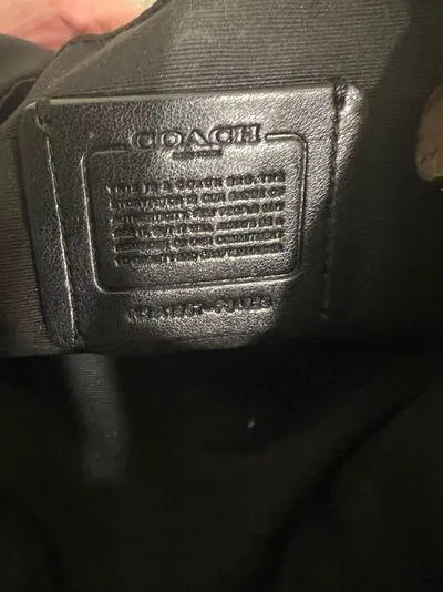 Coach Crossbody - Image 4