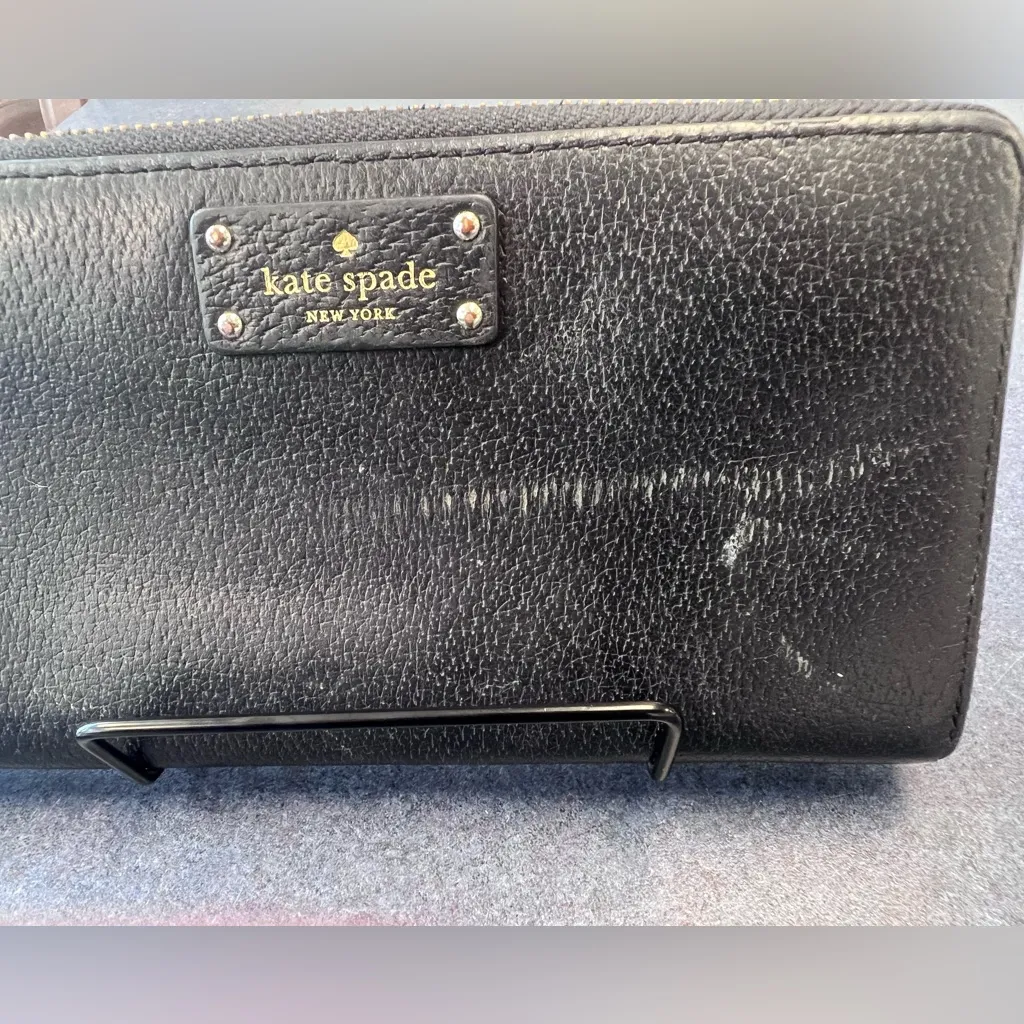 Kate Spade Black Leather Wallet - Image 5