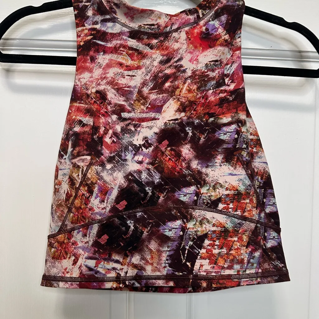 Lululemon Everlux and Mesh Cropped Tank - Image 4