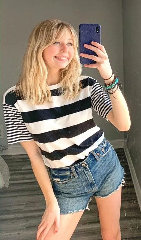 PacSun Black And White Striped Tee - Image 4