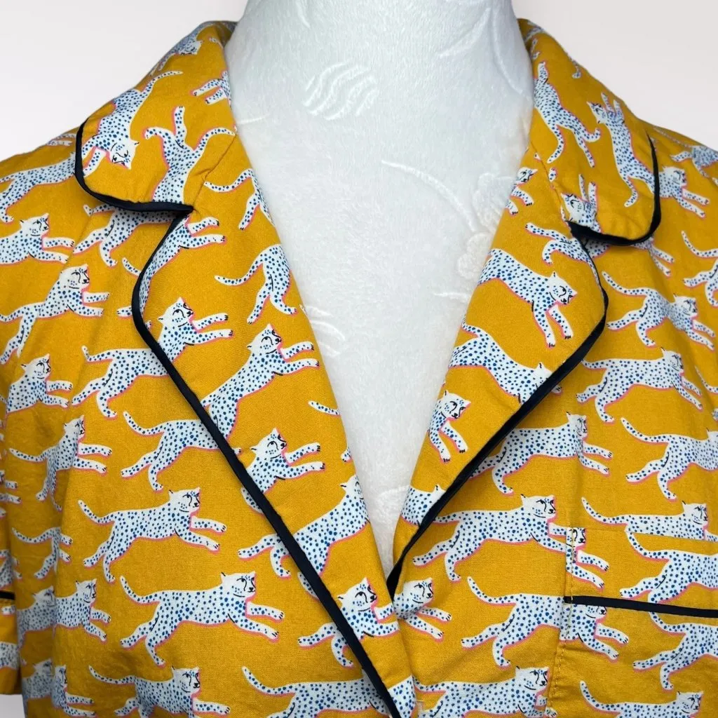 Boden Yellow Button Down Shirt with Leopard Print Size 8 - Image 3