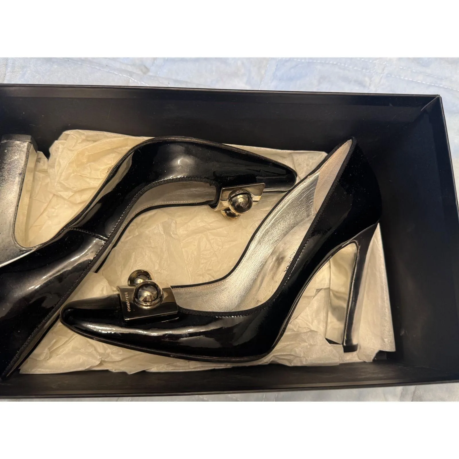 Dolce & Gabbana Pointed Toe Pumps Black Patent Leather Silver Heel Size 37 - Image 5