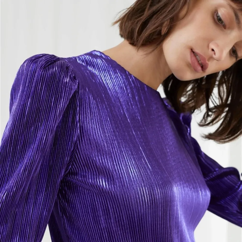 & Other Stories Plissé Puff Sleeve Top - Image 3