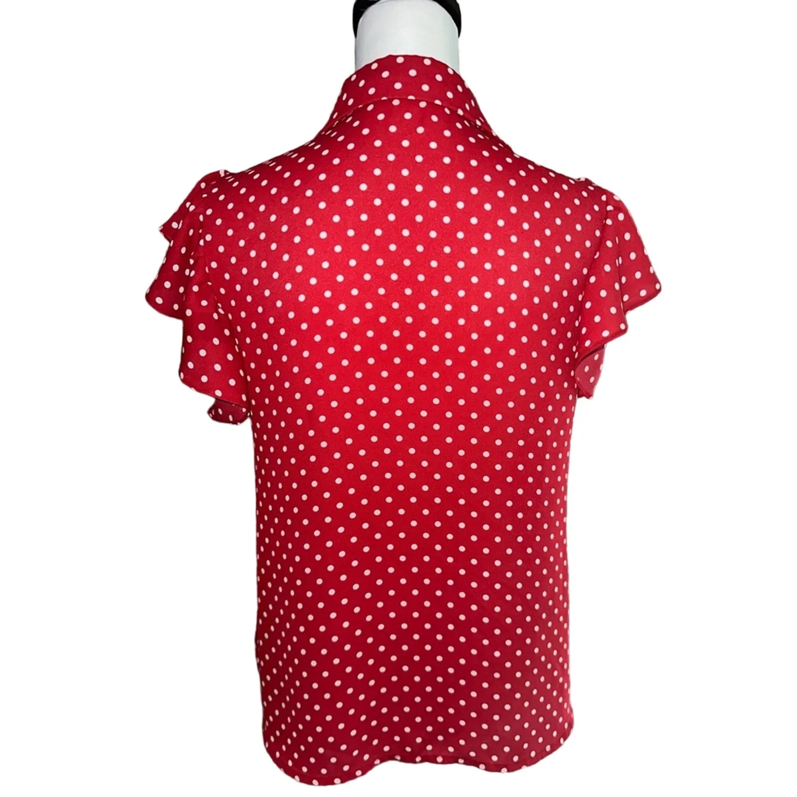 Active USA Red and White Polka Dot  Short Sleeve Top  Size Medium - Image 2