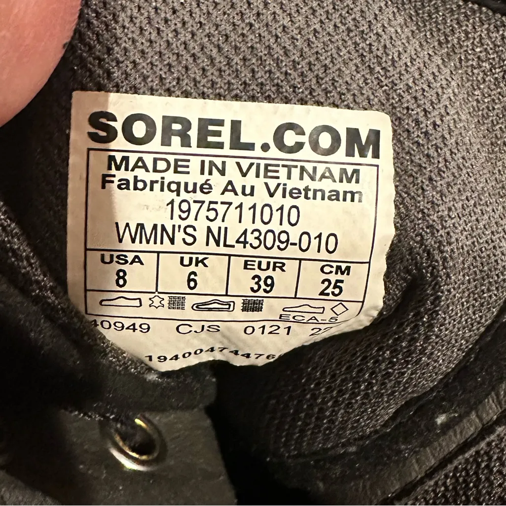 SOREL CARIBOU WOMENS BLACK SUEDE ANKLE WATERPROOF SHOE BOOTS 8 - Image 9