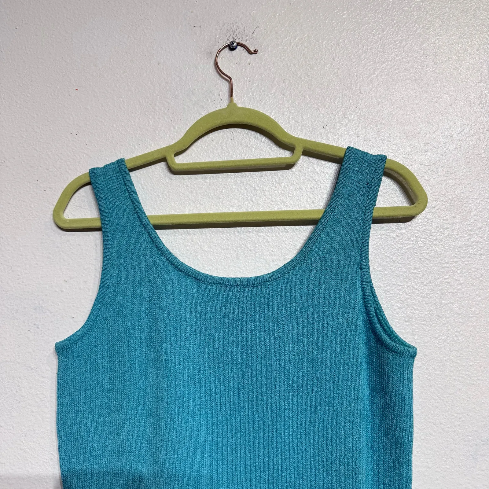 St. John Teal Knit Sleeveless Vintage Blouse Sz 4P - Image 8
