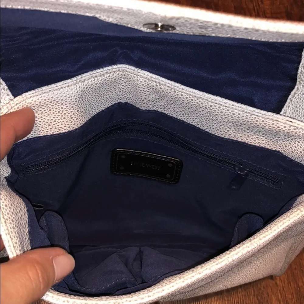 Nine West  purse - Image 5