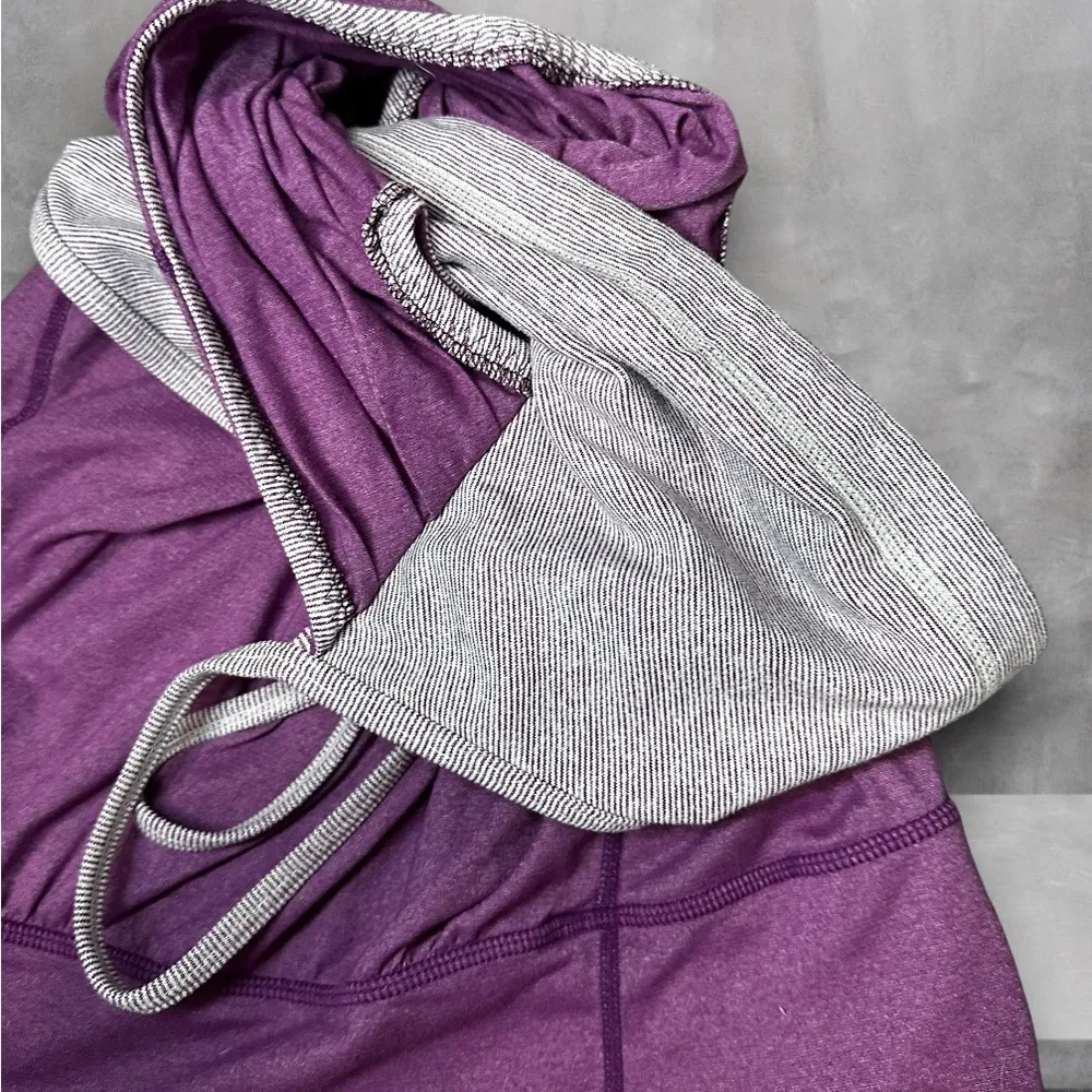 Lululemon let it loose tank/built in bra size 4 - Image 9