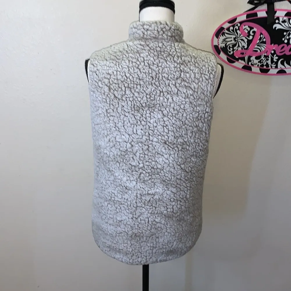 Miami  reversible white grey sleeveless outdoor fleece puffer vest - Image 7