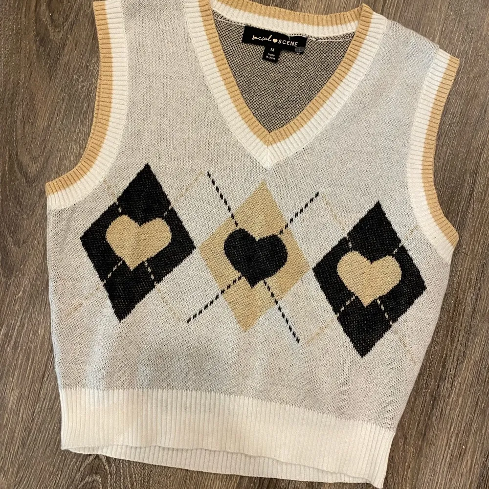 Y2k 90s cropped argyle hearts sweater vest preppy academia medium NEW NWT Gray - Image 3