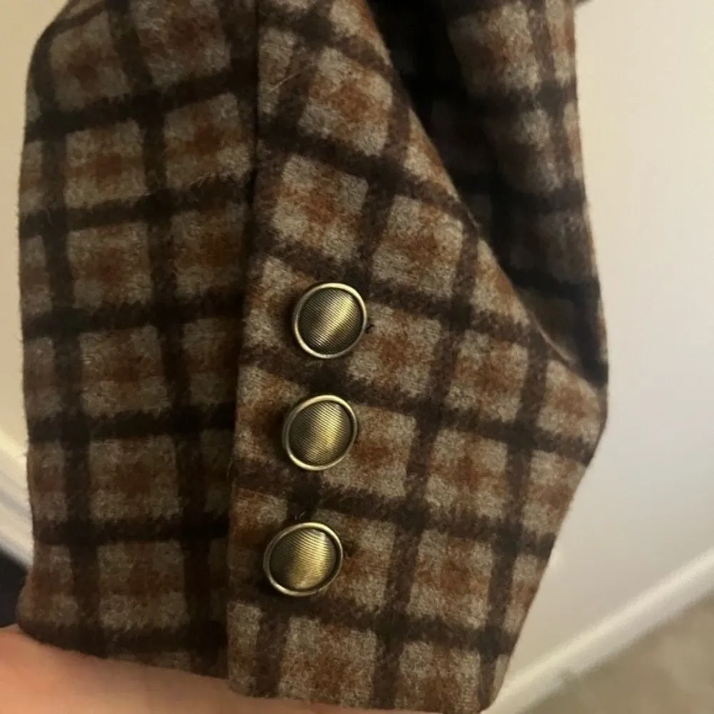 Rachel Zoe Brown Plaid Blazer - Image 7