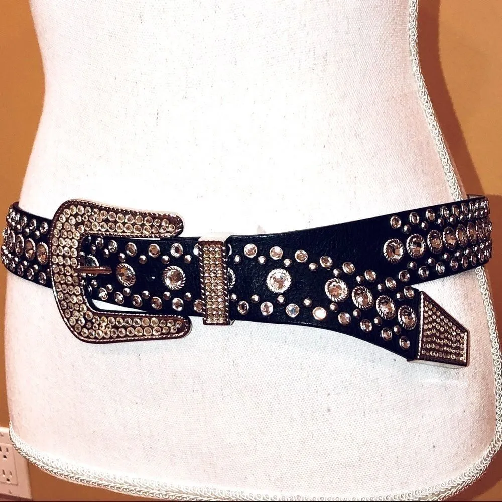 💥Crystal Studded Leather Belt Size L - Image 11