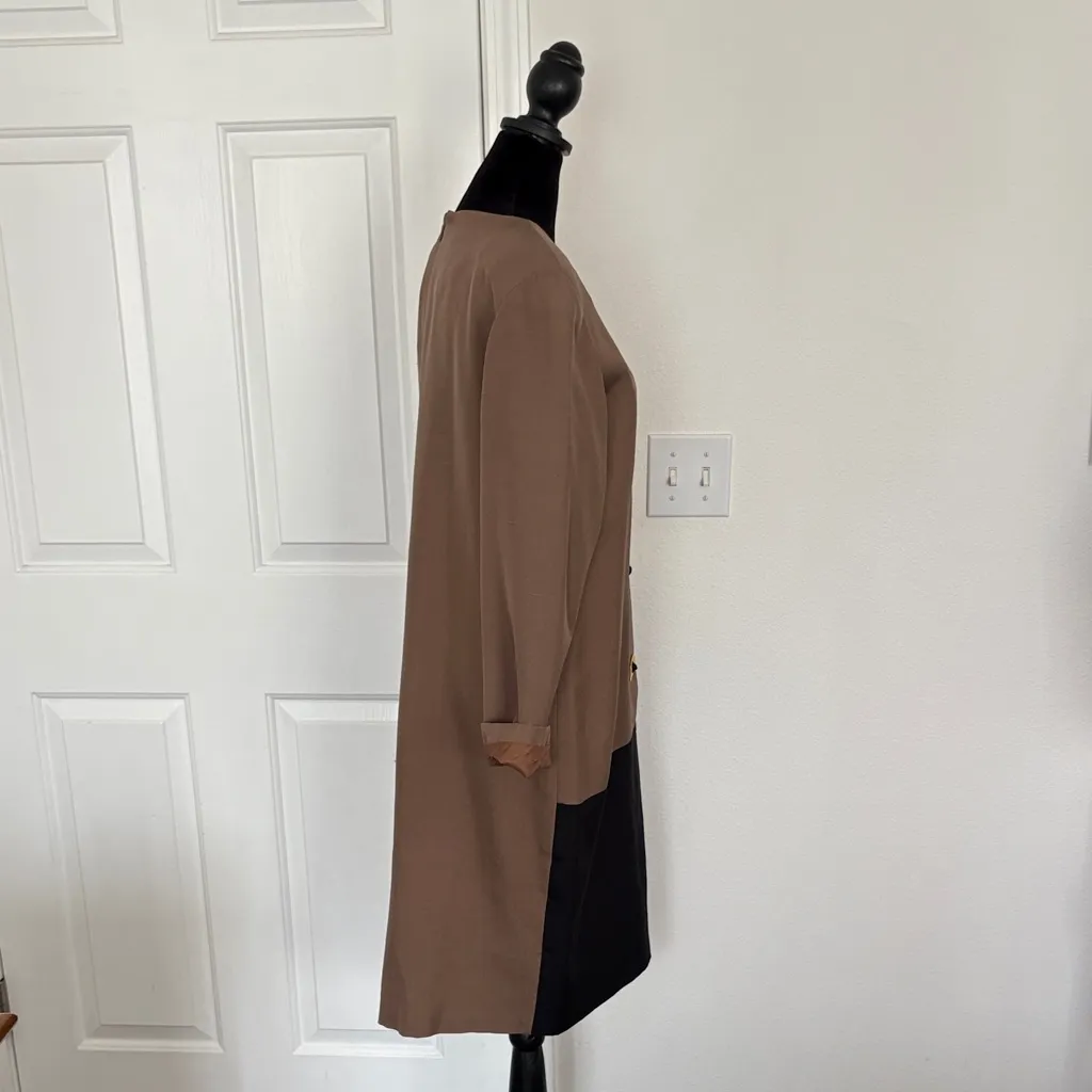 Steve Fabrikani Vintage NWT Color Block Long Sleeve Dress with Gold Accents Tan Size 12 - Image 4