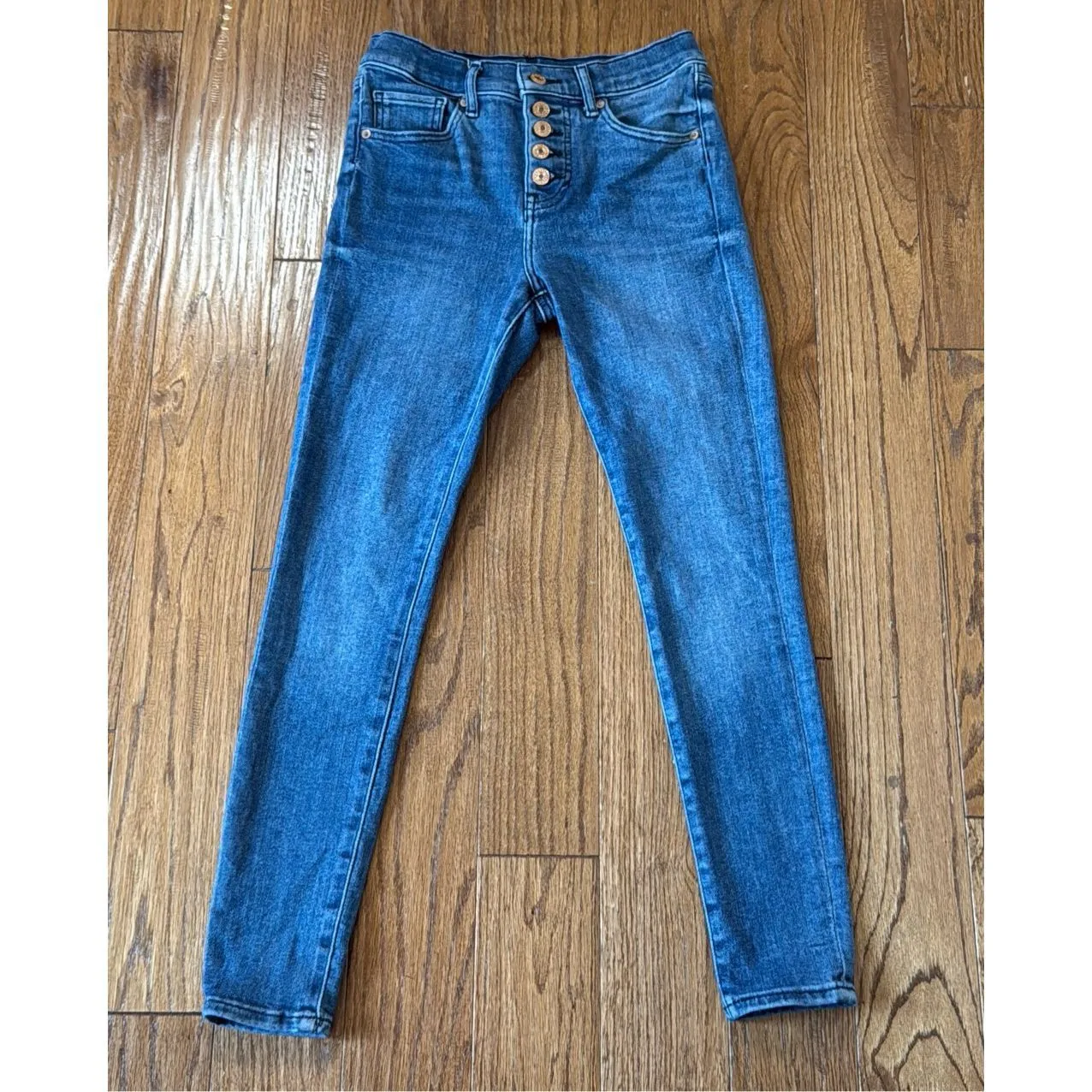 Express skinny mid rise button fly jeans size 2 - Image 14