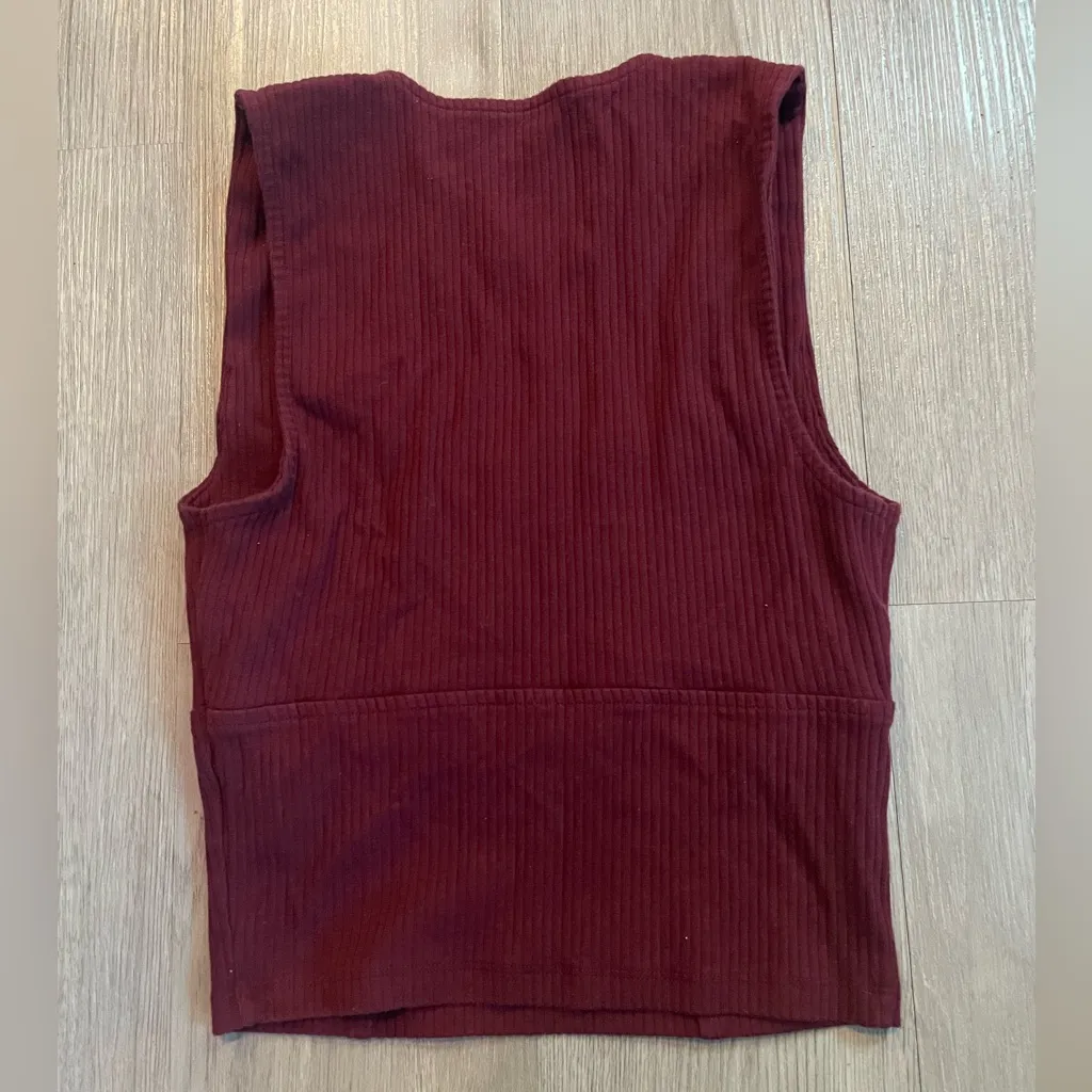 American Eagle Maddie and Kensie Ziegler Maroon Burgundy Cropped Tank size S - Image 6
