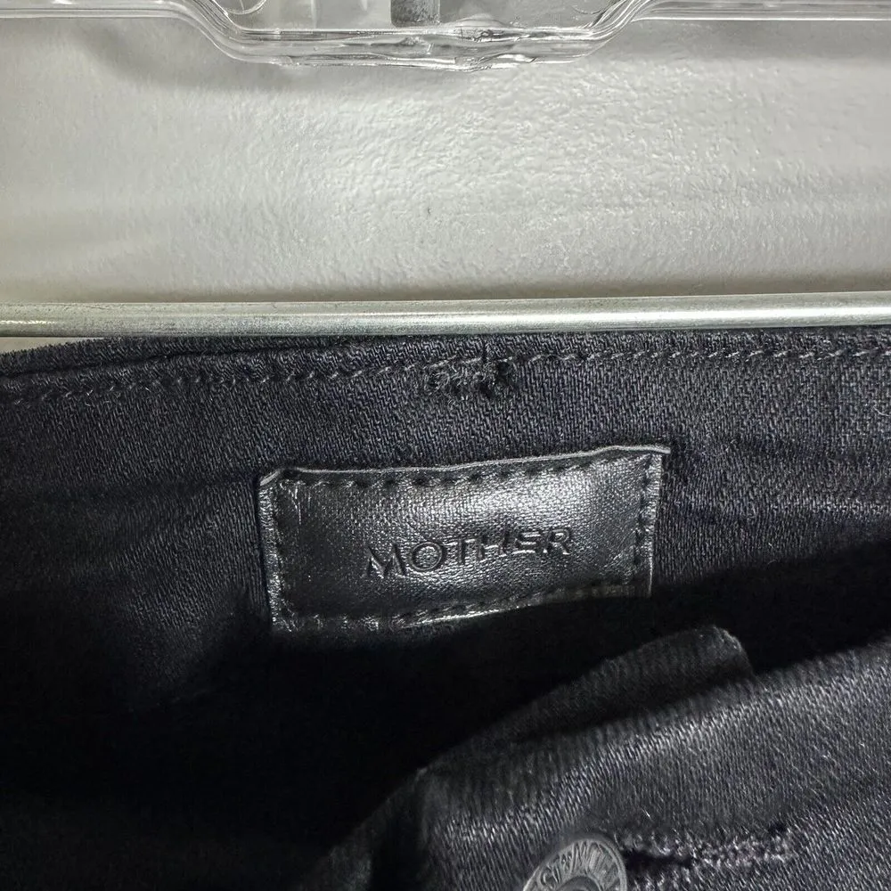 Women's MOTHER Size 26 Looker Ankle Frat Guilty As Sin Black Distressed Jeans‎ - Image 4