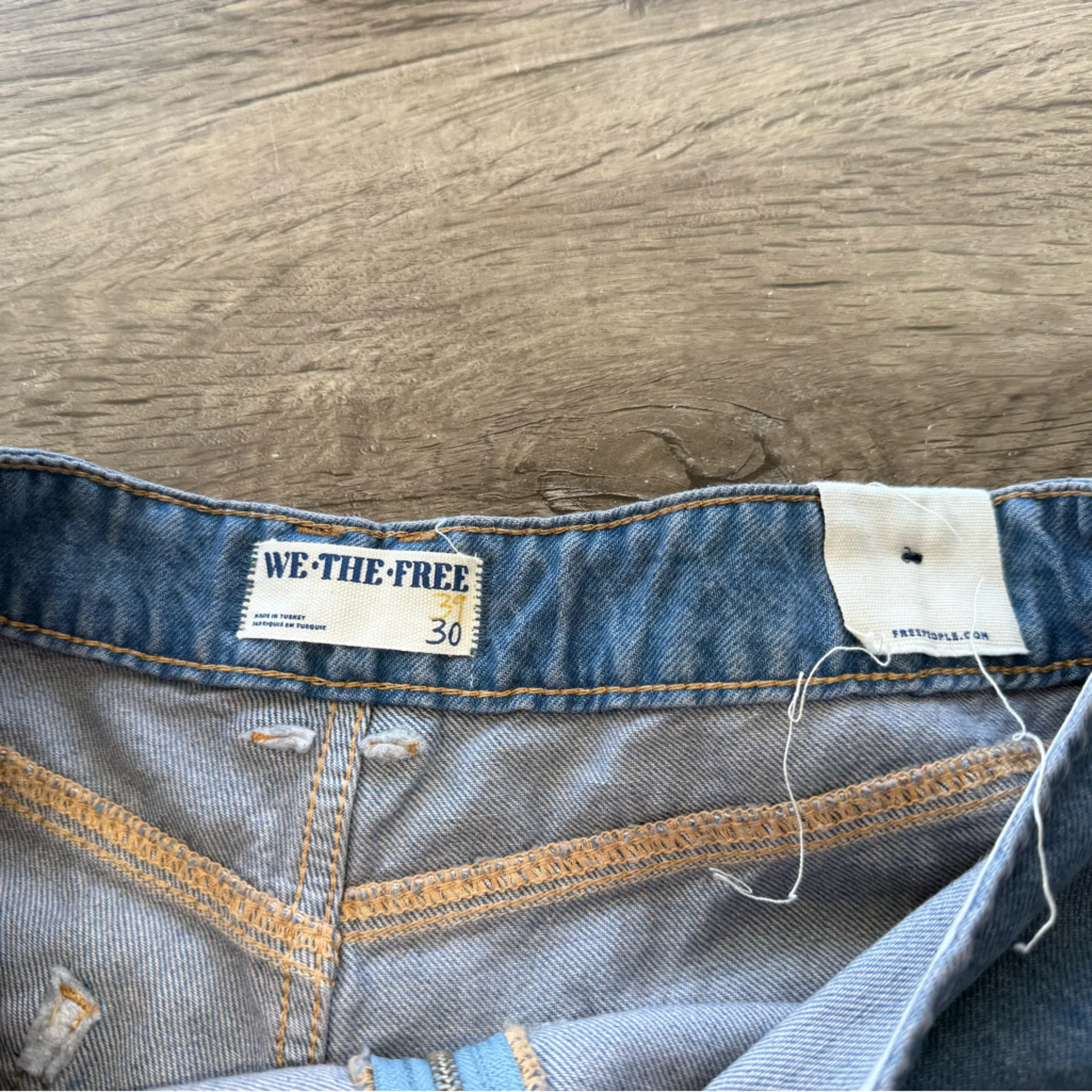 Free People‎ We The Free Prince Street Denim Shorts size 30 - Image 3