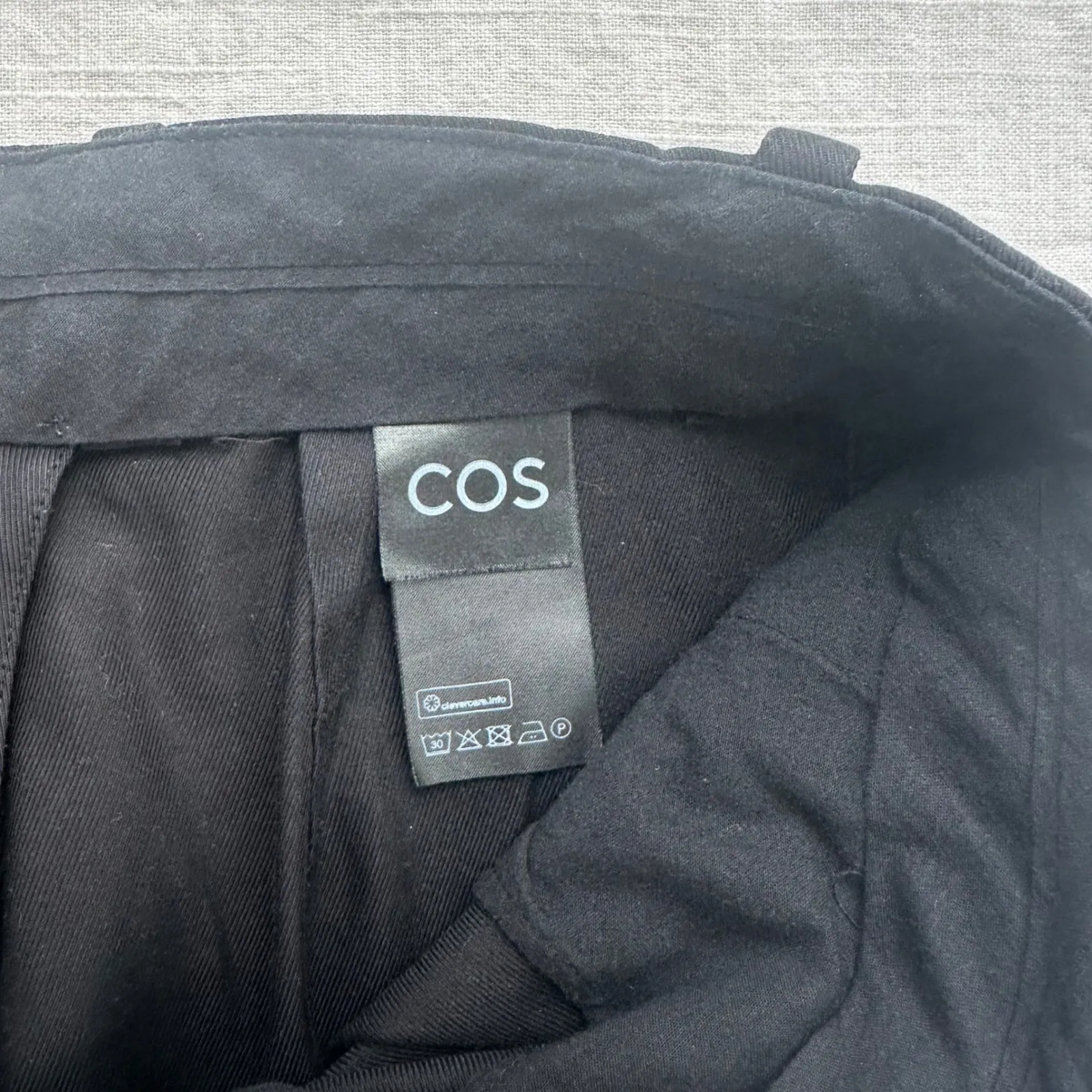 COS Pleated‎ Trousers High Waist Cuffed Hem Relaxed Fit Black Size 2 - Image 5