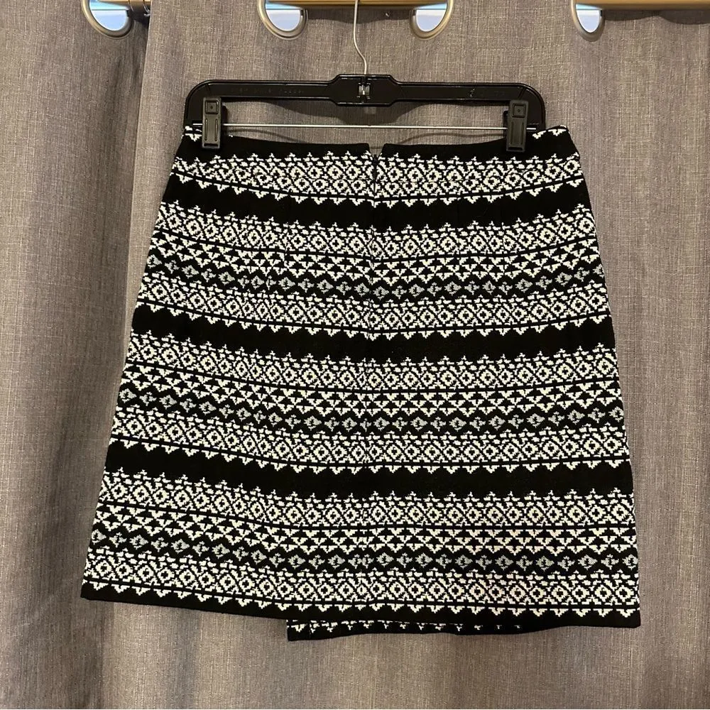 LOFT Mid Rise Skirt - Image 3