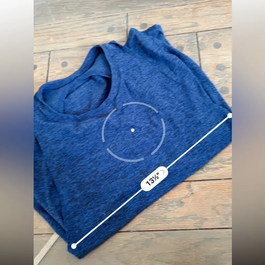 Beyond Yoga Spacedye Twist-Back Tank in Blue Size Medium - Image 4