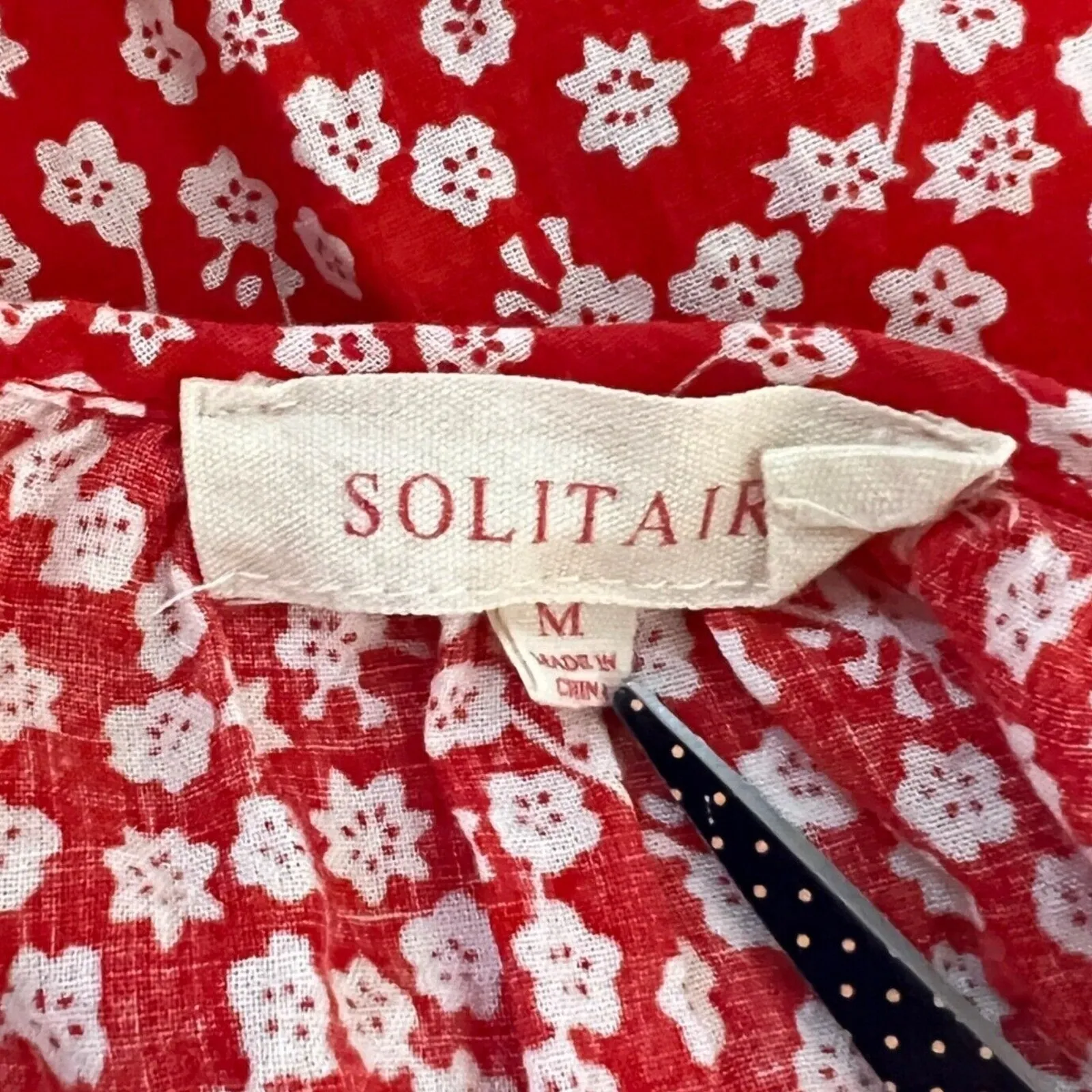Solitaire Blouse Womens Medium Red White Ditzy Floral Blue Embroidery Bohemian - Image 6