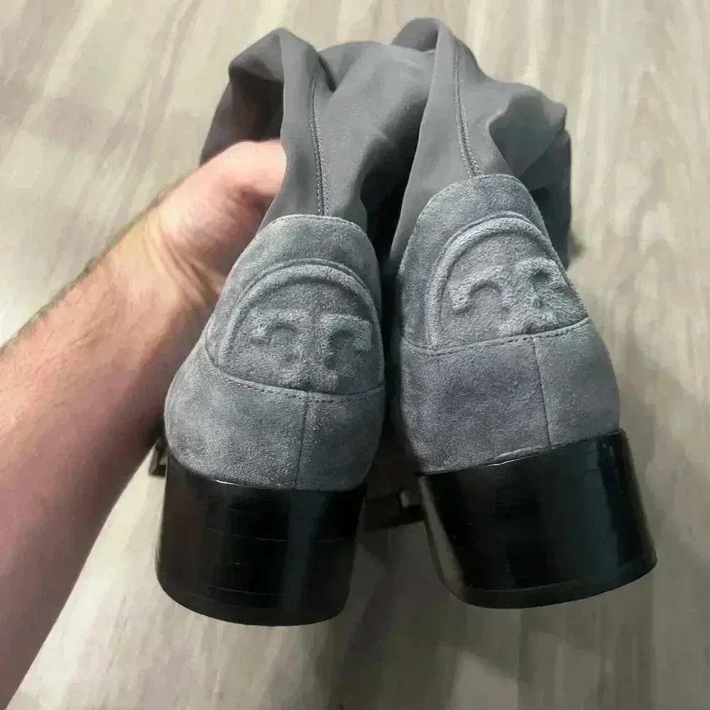 Tory Burch Caitlin Over The Knee Boot Embossed Logo Suede Gray Size 8.5 - Image 4