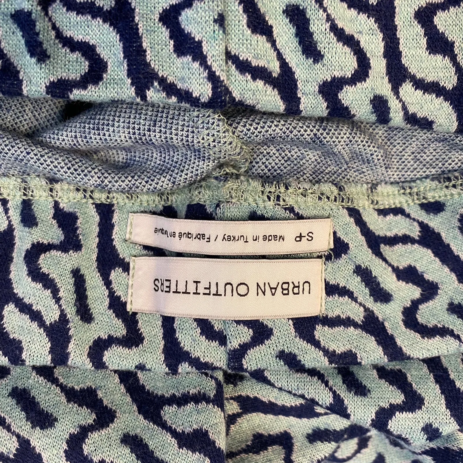 Urban Outfitters Blue Bryn Patterned‎ Flared Leggings Size Small Boho - Image 2
