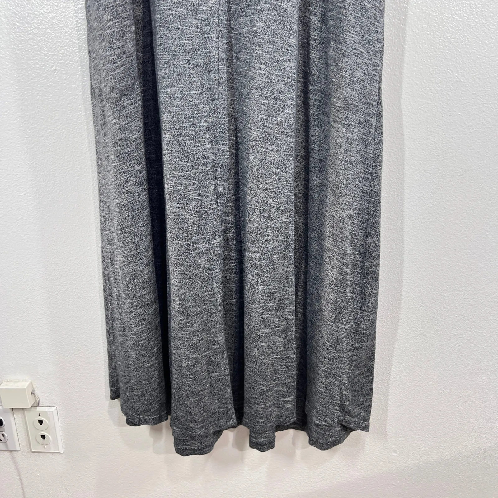 Soft Surroundings Electra cold shoulder maxi dress Heather Gray Size XL - Image 10