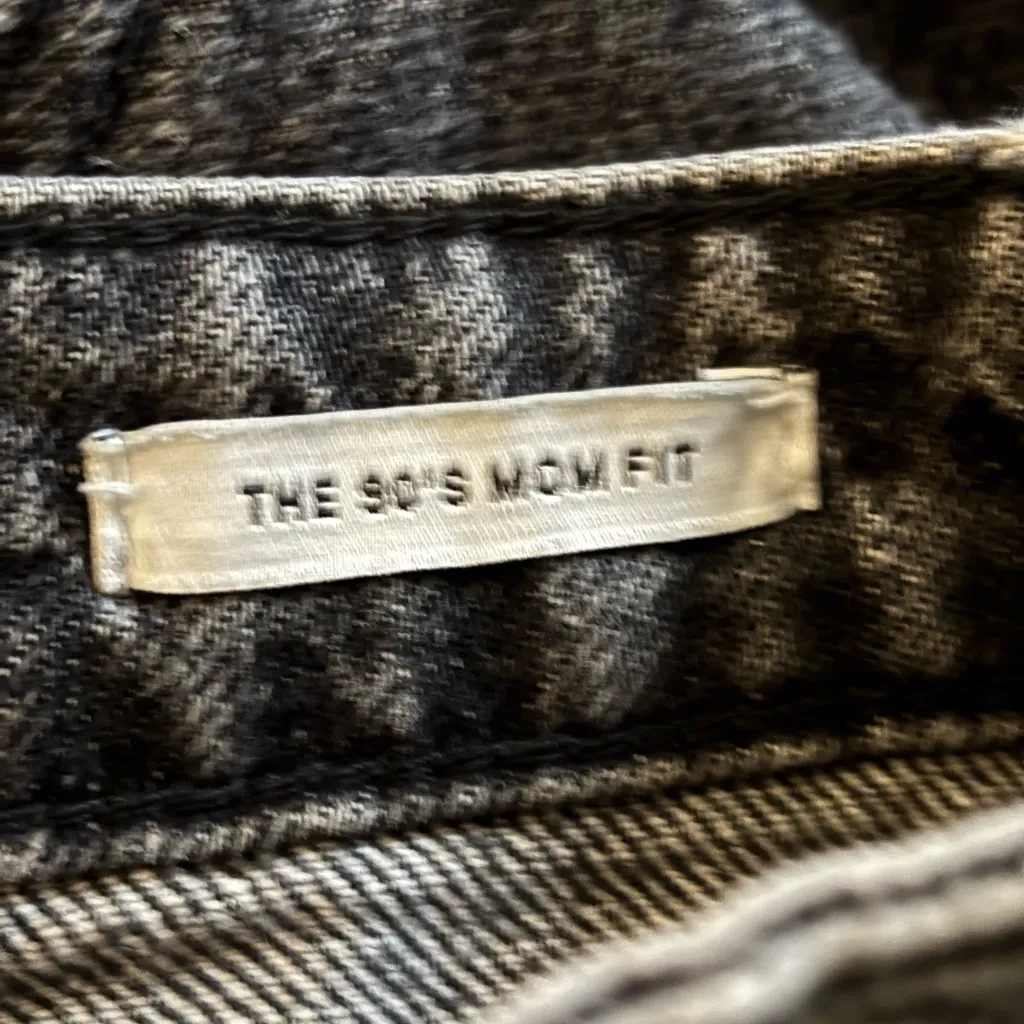 Zara The 90’s Mom Fit jeans Size 8 - Image 4