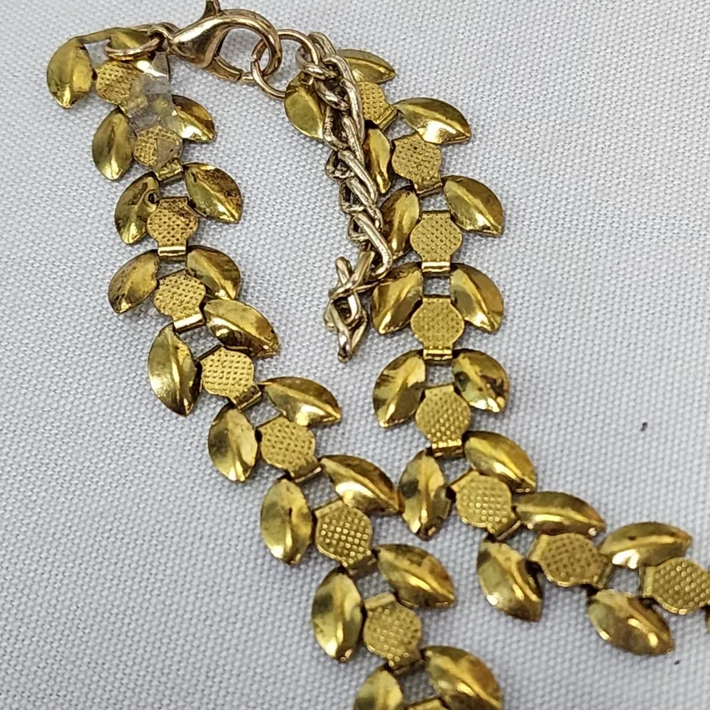 Mixed Media Statement Necklace with Earrings Gold - Image 7