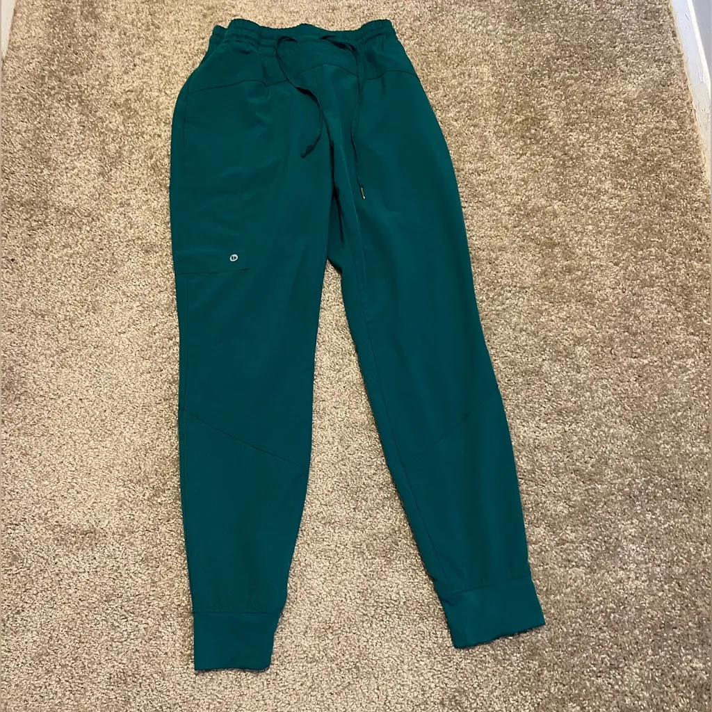 Barco one‎ woman’s jogger scrub pants small Green - Image 2
